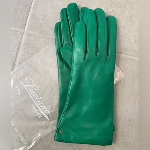 Italian Leather Cashmere Lined Green Gloves